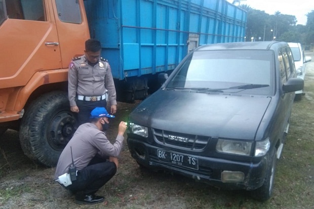 Ngebut di Jalan Nasional,...