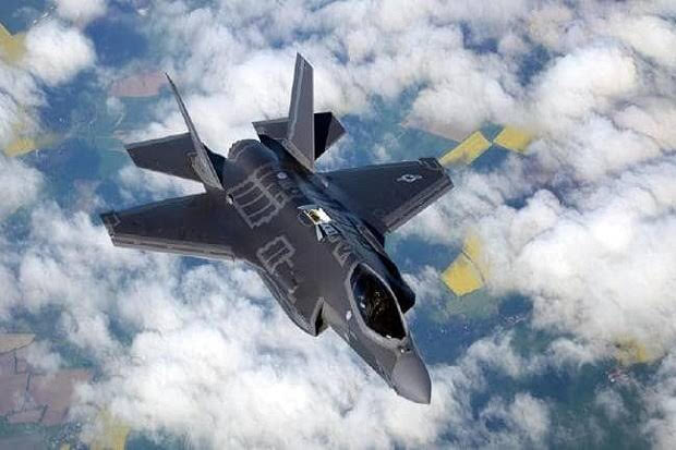 Mengenal Sukhoi Su-35,...