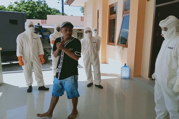 Kapolres Jayapura Komat-kamit,...