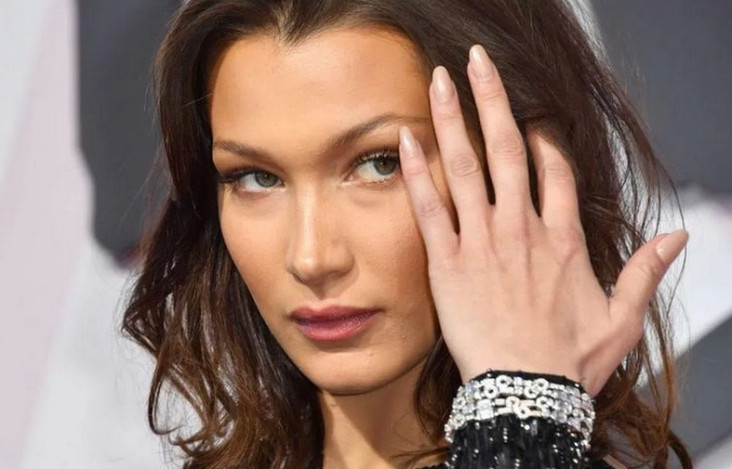 Bella Hadid Mengaku...