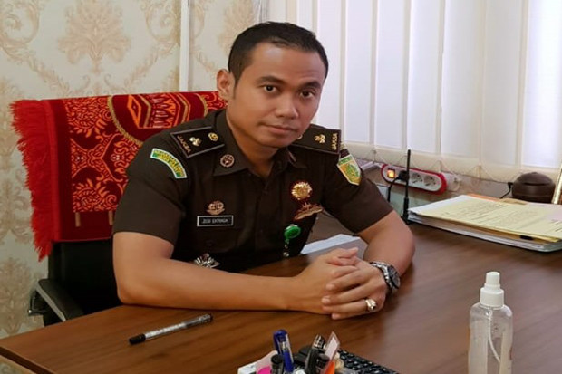 Kejari Karawang Bidik...