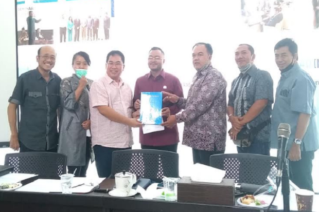 Bangun Bisnis Link,...
