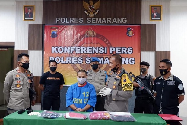 Berdalih Depresi Kena...