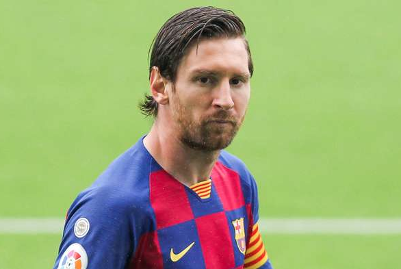 Luis Garcia: Lionel...