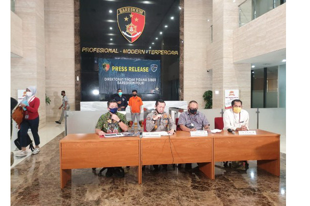 Bareskrim Polri Tangkap...