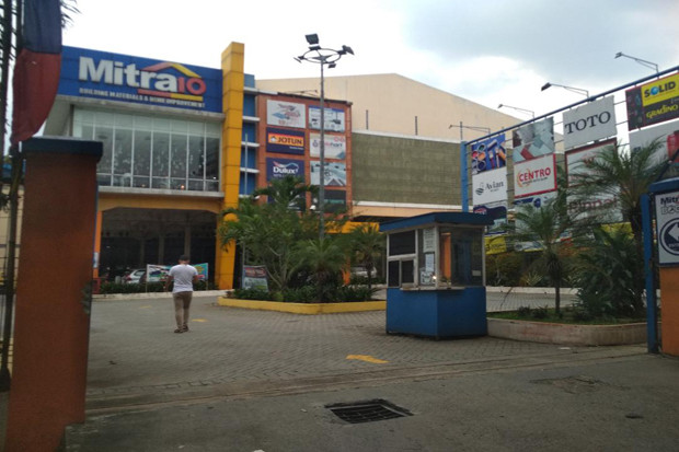 Mitra 10 Bogor Kembali...