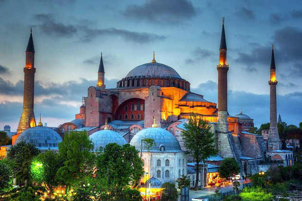 Ubah Hagia Sophia Jadi...