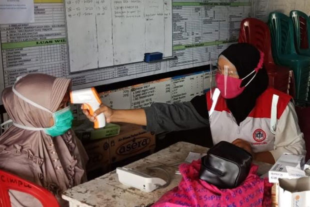 Warga Terdampak Banjir...