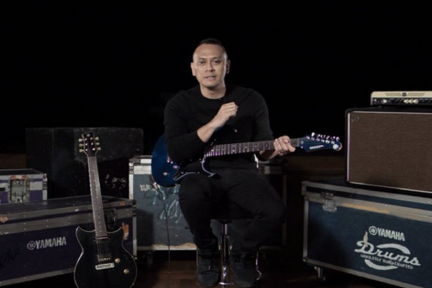 Lewat “Guitar Lesson”...