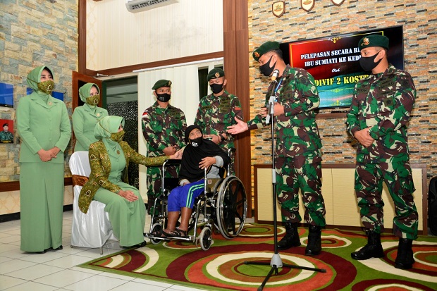 Tangis Haru Saat Jenderal...