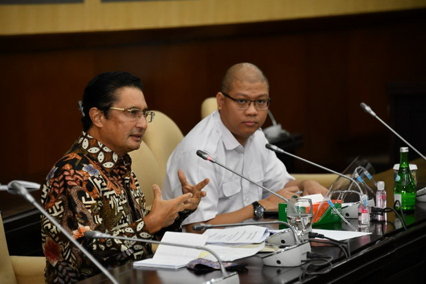 Tanpa Langkah Spektakuler,...