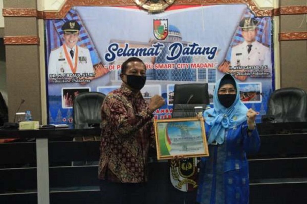 Buka Pariwisata Saat...