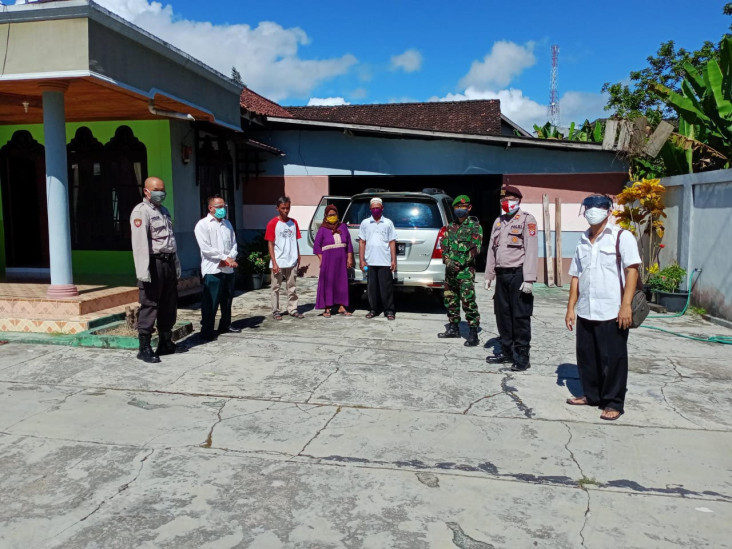 Polisi Berhasil Luluhkan...