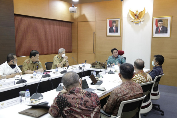 Bentuk Tim, HD Mudahkan...