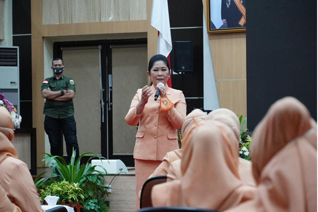 Ini Cara Feby Deru Motivasi...