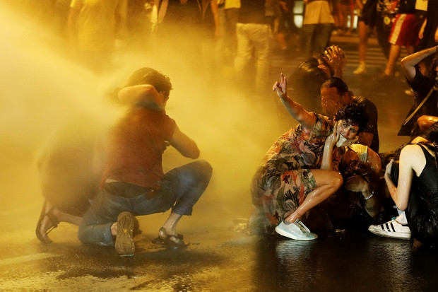 Demonstran Israel: Korupsi...