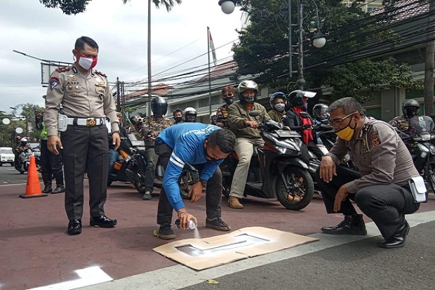 Cegah Corona, Polisi...