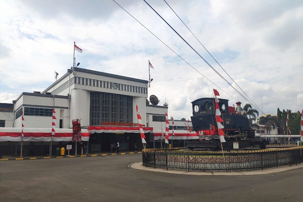 Catat, Penumpang Kereta...