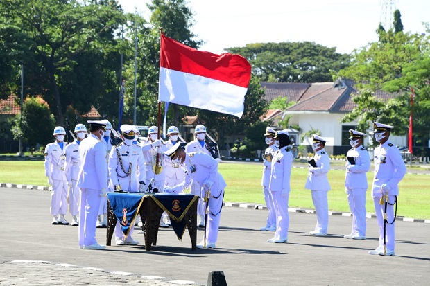 KSAL Minta Perwira Lulusan...
