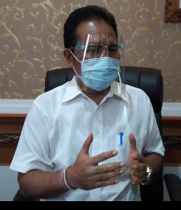 Kasus Positif Covid-...