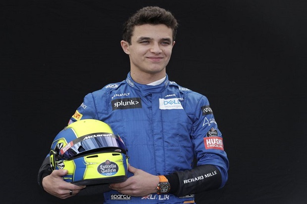 Pembalap McLaren Lando...
