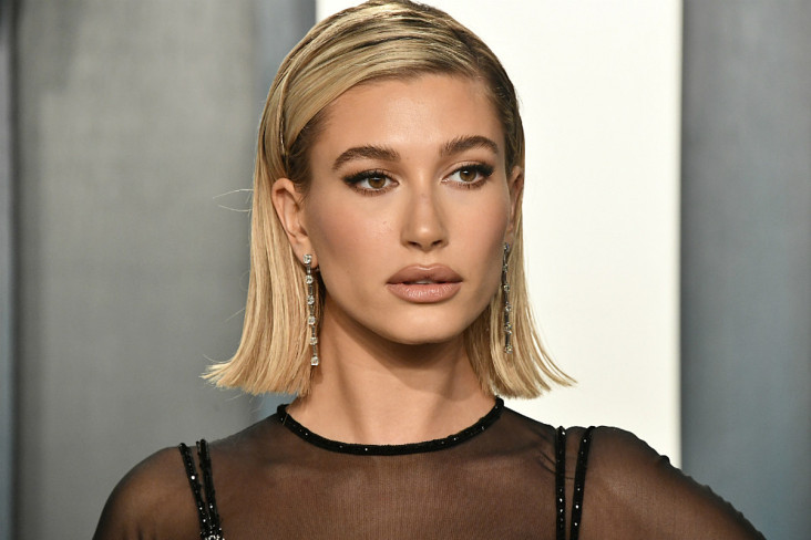 Perilaku Gigi Hadid,...