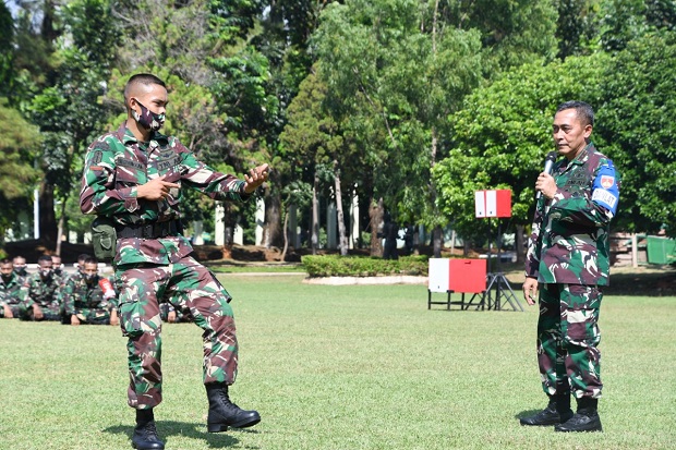 Akan ke Perbatasan,...