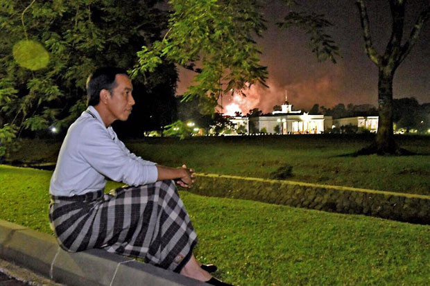 Presiden Jokowi Ditantang...