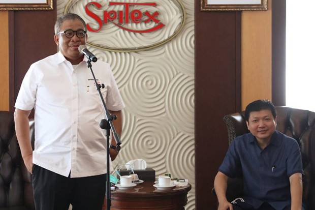 Produksi Tas Bantuan...
