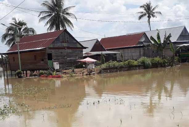 Ratusan Rumah di Kabupaten...