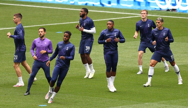 Susunan Pemain Tottenham...