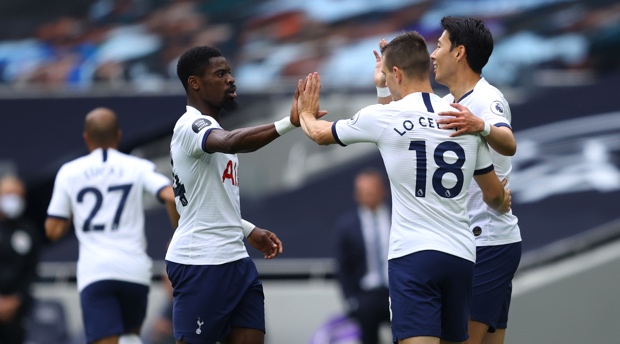 Babak I: Tottenham Hotspur...