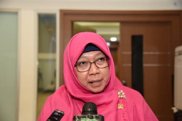 PKS: RUU HIP dengan...