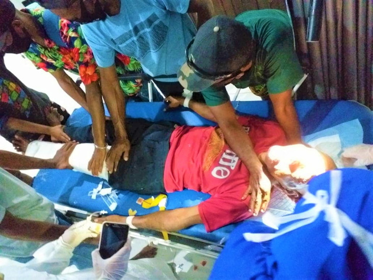 Pelajar Pacu Motor Kecepatan...