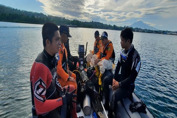 Tim SAR Masih Lakukan...