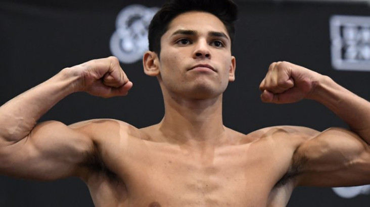 Awas! Luke Campbell...