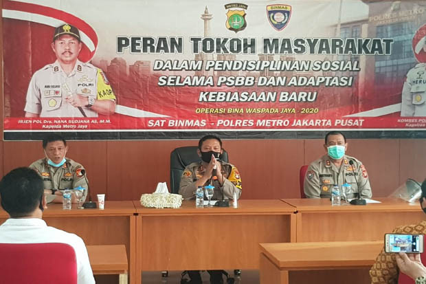 Cegah Penularan COVID-19,...