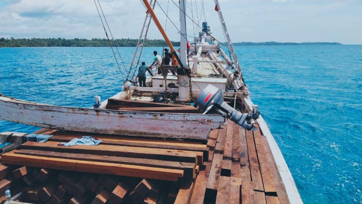 Diduga Terlibat Illegal...