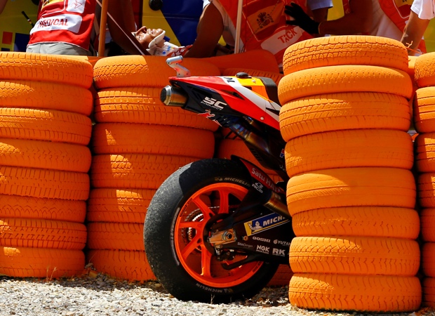 Lengan Kanan Marquez...