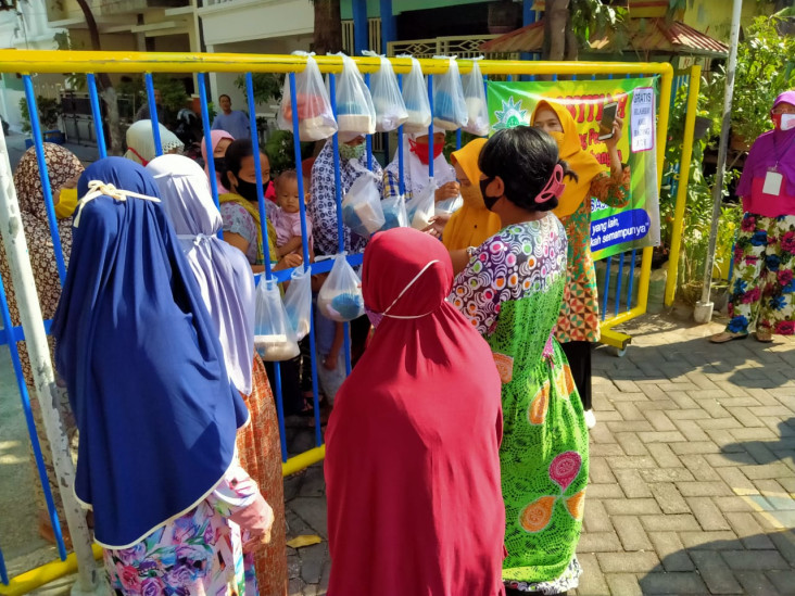 Sedekah Centelan, Cara...