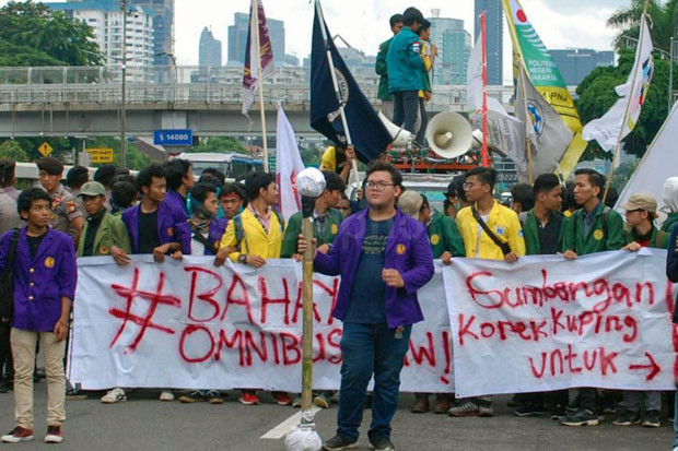 Kental Komersialisasi,...