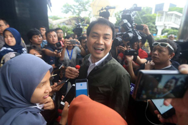 Belum Genap Setahun,...