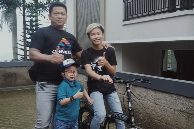 Didukung Daus Mini,...