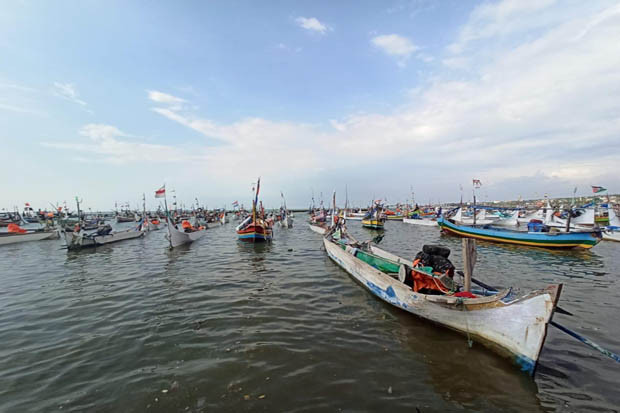 Masyarakat Pesisir Lamongan...