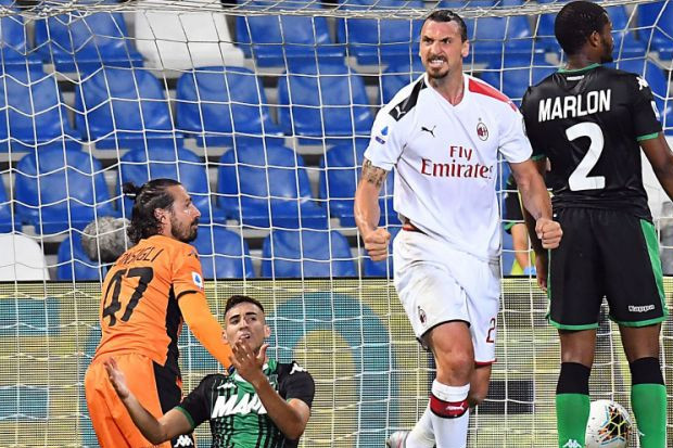 Jadi Pahlawan Milan,...