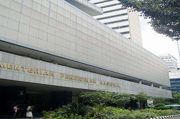 Penjelasan Putera Sampoerna...