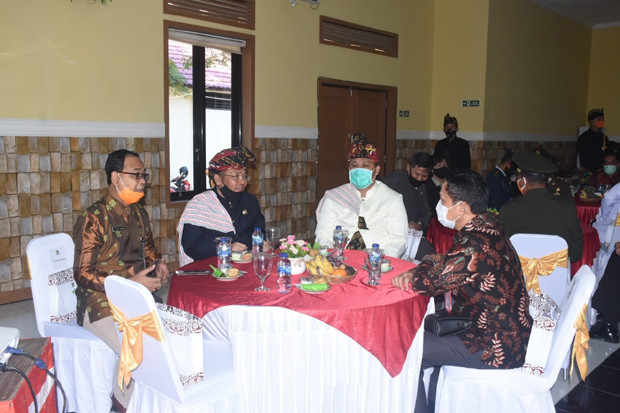 12 Tahun KLU, Pemda...