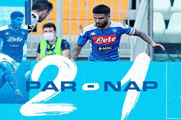 Napoli Tersandung di...