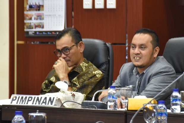 DPR Kritisi Aliran Dana...