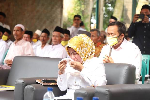 Teriakan Takbir dan...